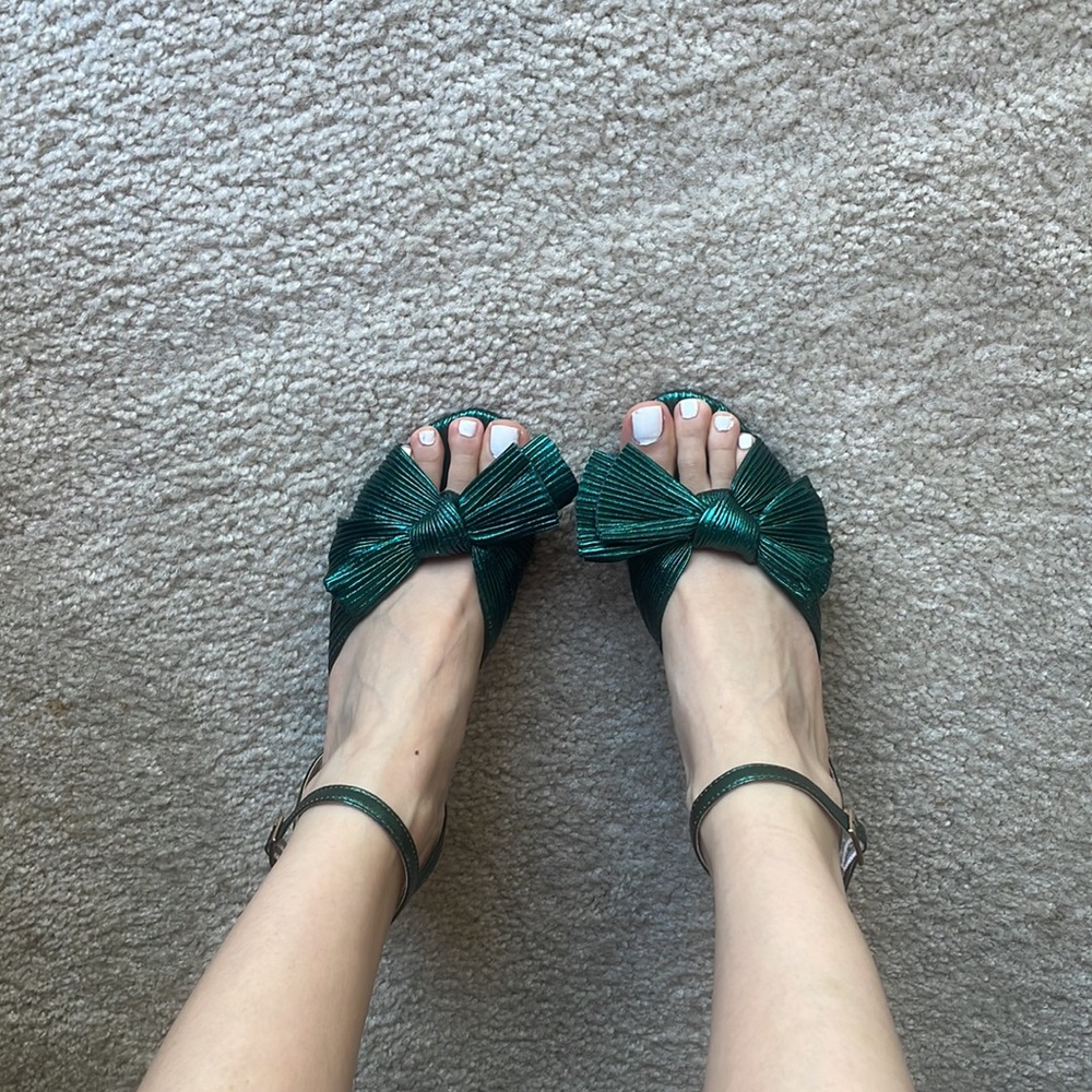 Green sandals - Picture 2 of 12